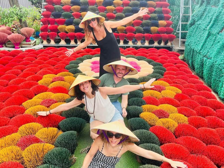 Hanoi: Incense Village, Conical Hat & Street Food Tour - The street food walk in Hanoi