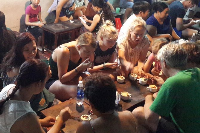 HANOI INCREDIBLE STREET FOODIE TOUR (Enjoy traditional Cuisine as the local) - Finishing near Hoàn Kiếm Lake