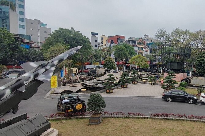 Hanoi Jeep Tour Sightseeing Include Street Food and Train Street - Key points before you book