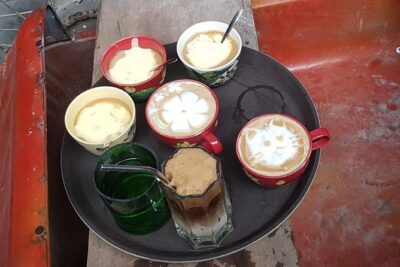 Hanoi Michelin Star Walking Food Tour & Train Street