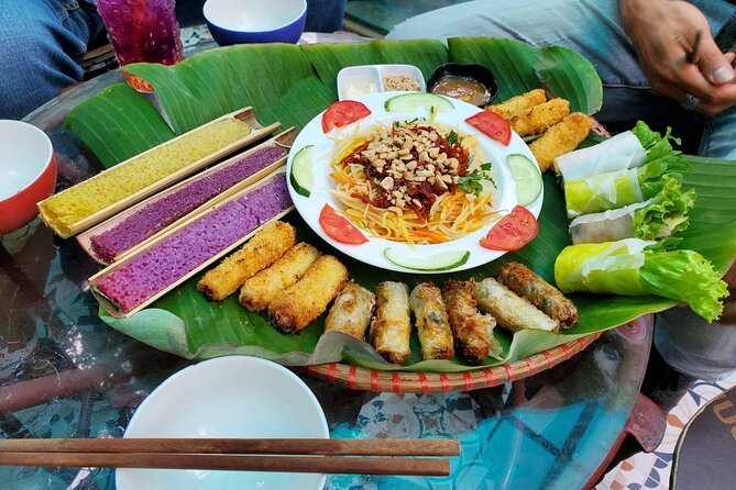 Hanoi Michelin Star Walking Food Tour & Train Street - Price, Timing, and What the $39.90 Covers