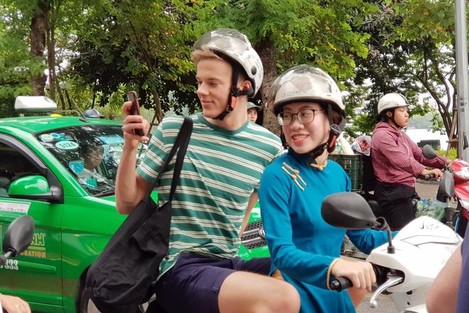 Hanoi Night Lights and Street Food Tour - Starting with Hanoi’s famous egg coffee