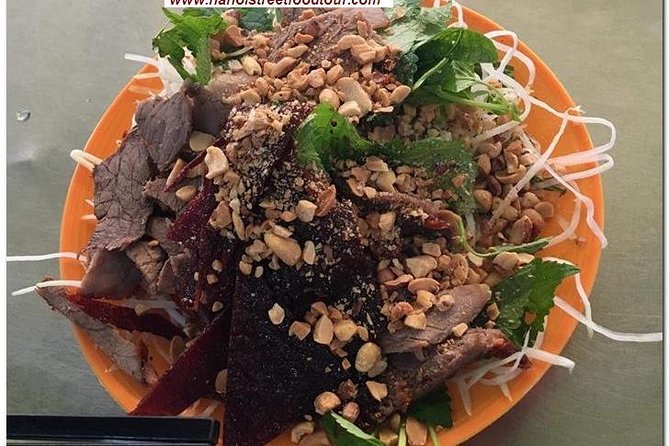 Hanoi Nightlife Street Food Tour with Small group - Timing, route, and practical comfort