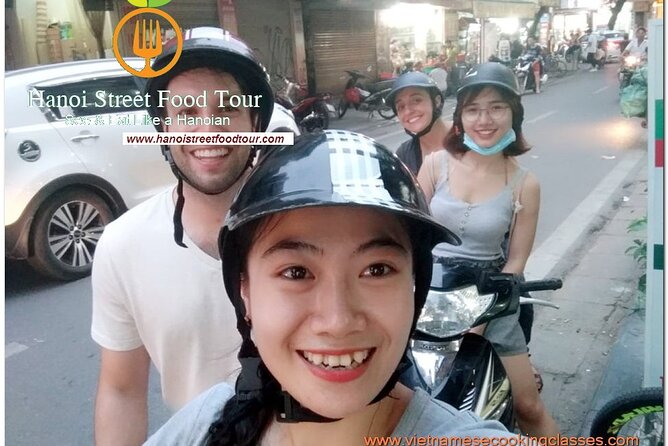 Hanoi old quarter sightseeing & street food eating by Motorcycle - What you eat during the 10 tastings