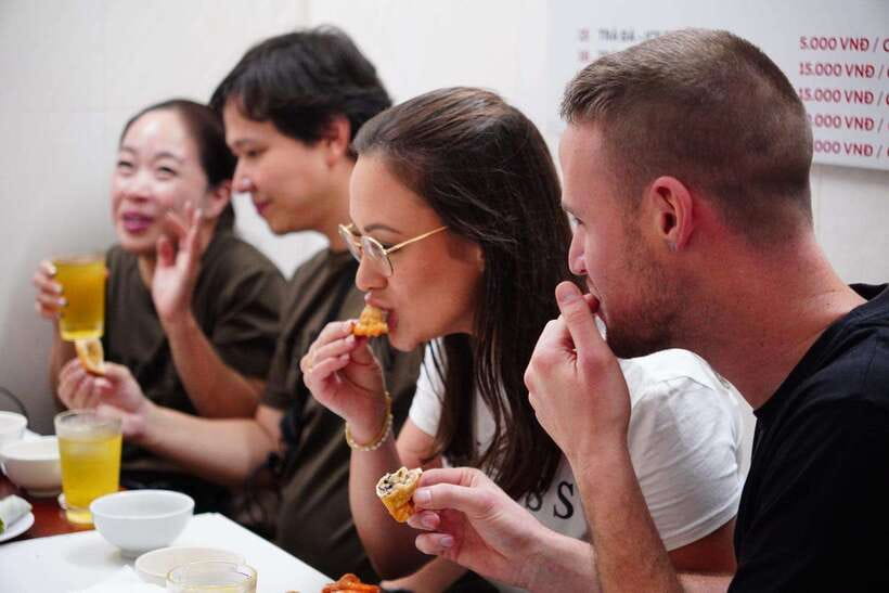Hanoi: Old Quarter Street Food Tour with 12+ Tastings - Starting at 38 Bat Su Street