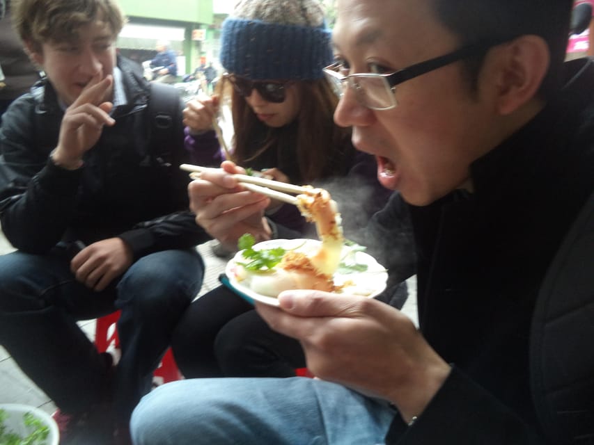 Hanoi: Old Quarter Street Food Walking Tour with 10 Tastings - Starting near Hanoi’s Old Quarter market