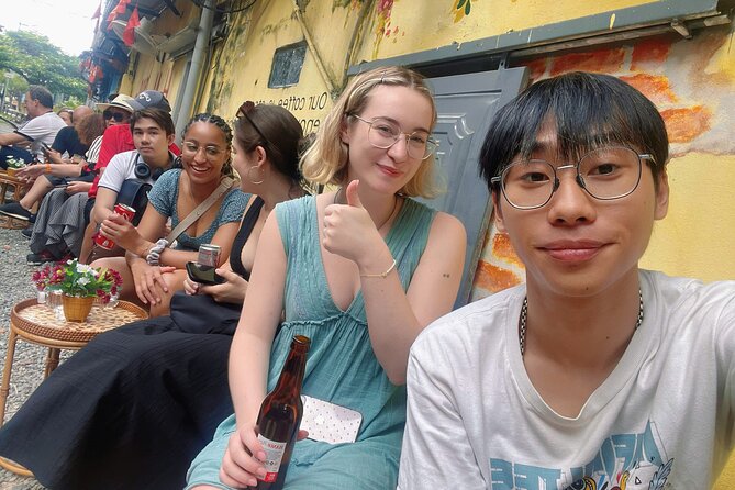 Hanoi's Old Quarter Street Food Experience and Train Street - Seven or more dishes, served as a walking meal
