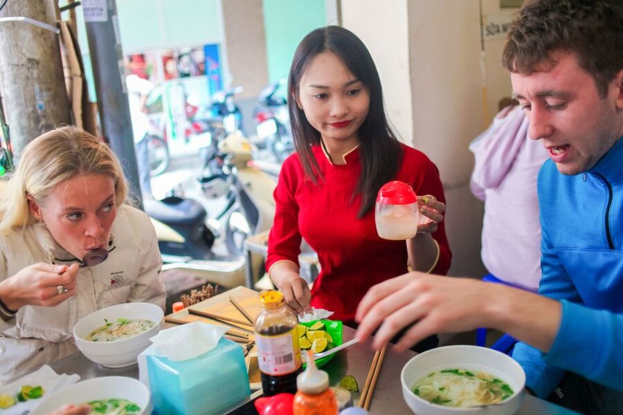 Hanoi: Small-Group Street Food Walking Tour - A traditional dance performance may follow