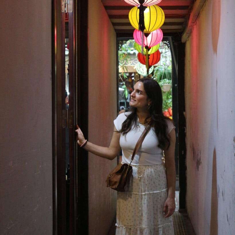 Hanoi Street Food, Coffee Tastings, Alleys Walking Tour - Starting with Banh Mi near Tam Thuong Alley
