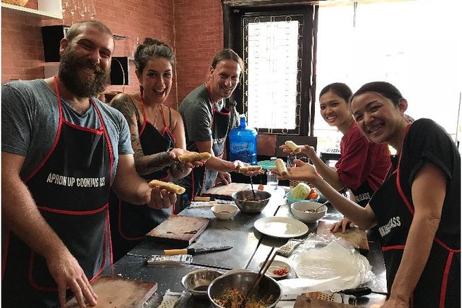 Hanoi Street Food Cooking Class - What this Hanoi food tour really offers