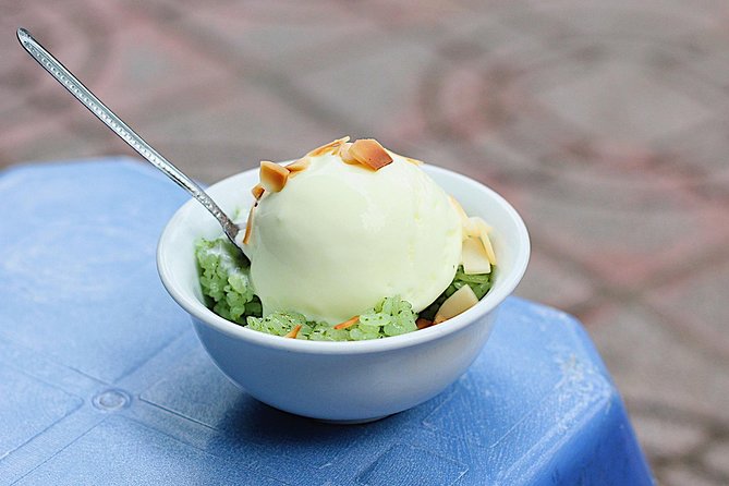 Hanoi Street Food: Small Group Walking Tour with Real Foodie - Is $28 good value in Hanoi?