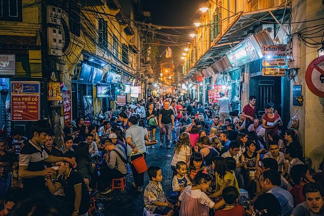 Hanoi Street Food: Small Group Walking Tour with Real Foodie - Who should book this Old Quarter food walk?
