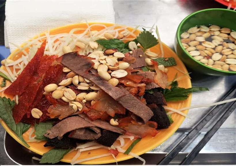 Hanoi: Street Food Tour with Train Street & Hidden Alleyways - Key points before you book