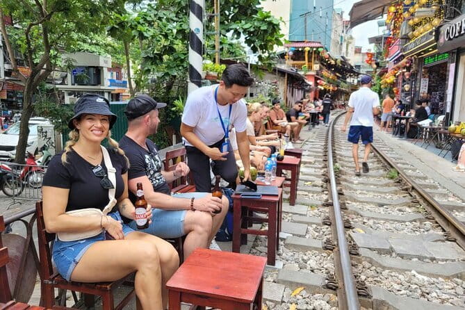 Hanoi street food walking and train street visit - Is $21.77 a good value?