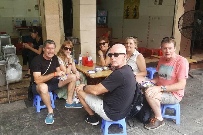 Hanoi Street Food Walking Tour - Starting At 6:00 pm In Hoan Kiem