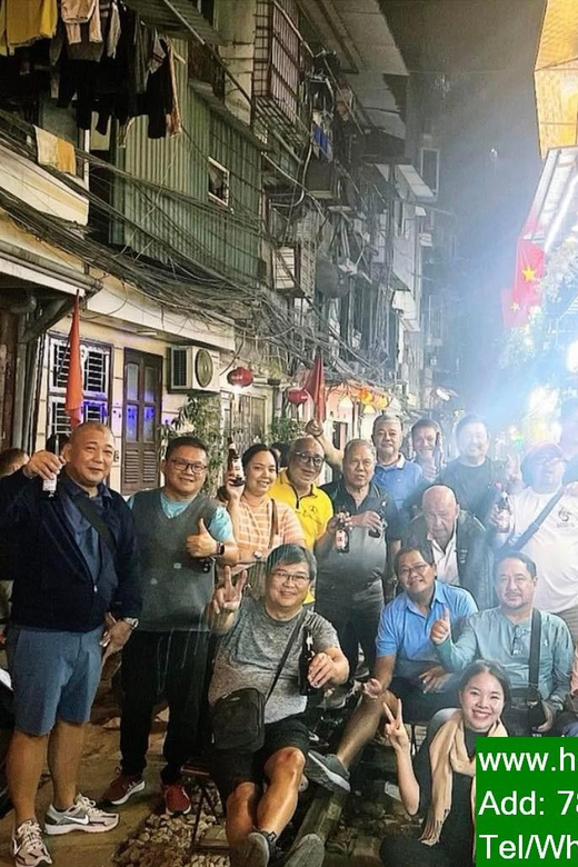 Hanoi Train Street +Best Street Food eating in old quarter - Key points to know before booking