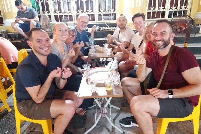 Hanoi Train Street Food Walking Tour - Dong Xuan Market in ten quick minutes