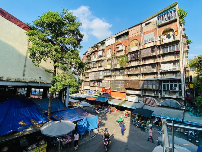 Hanoi: Vegan Street Food & Stories - Local restaurants instead of polished dining rooms