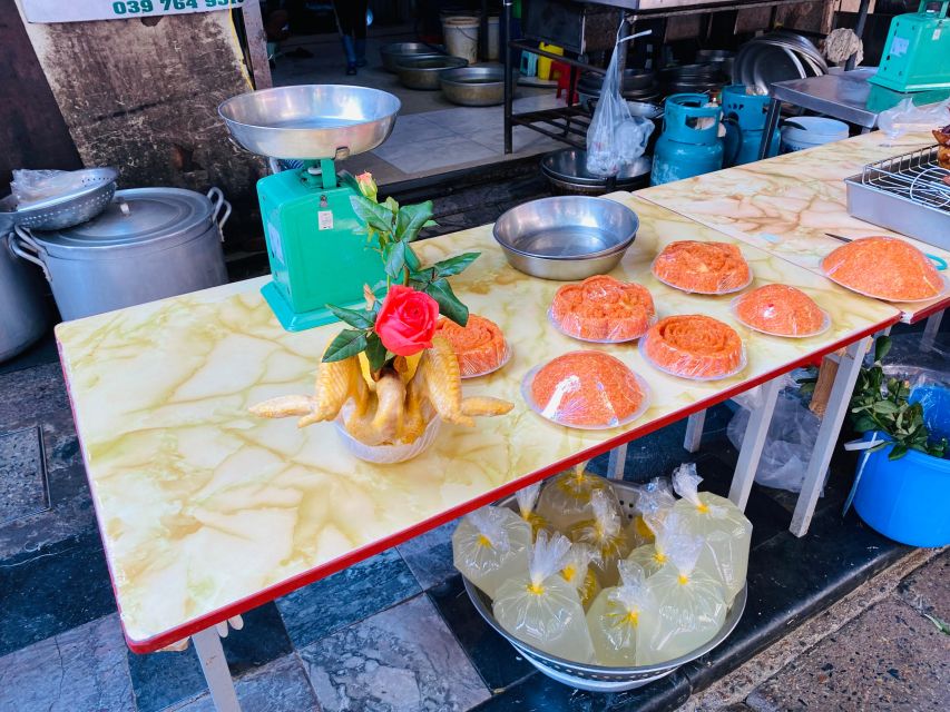 Hanoi: Vegan Street Food & Stories - A visit to Phố Hàng Bè market