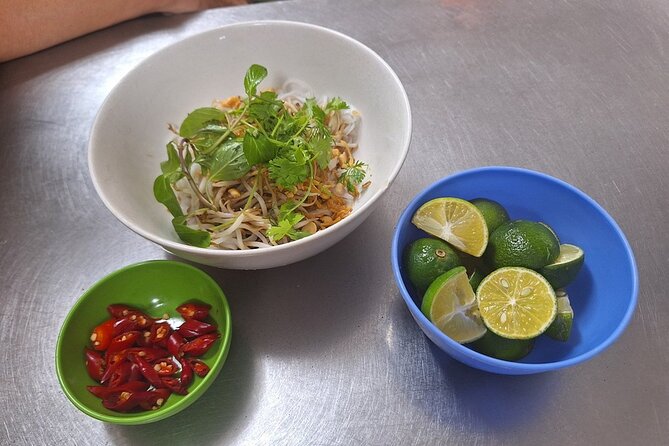 Hanoi Vegan Walking Street Food Tour in Old Quarter - Choosing 11:00 or 18:00