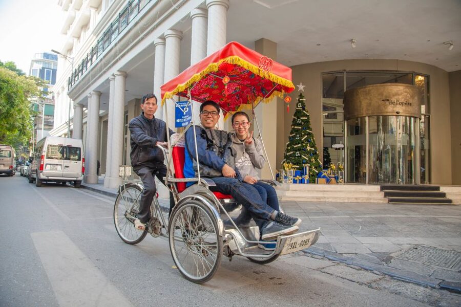 Hanoi Walking Street Food Tour & Cyclo Ride - What $25 really gets you