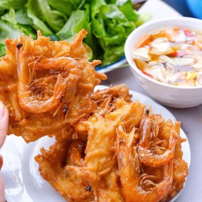 Hanoi: Walking Street Food & Train Street Culture Tour - Is $22 good value for Hanoi?