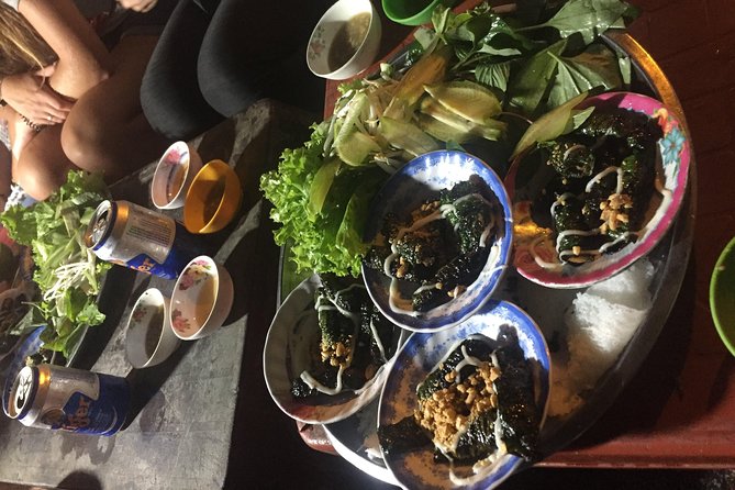 Hidden Gems Private Street Food by scooters with girl drivers. - How the private format affects the evening