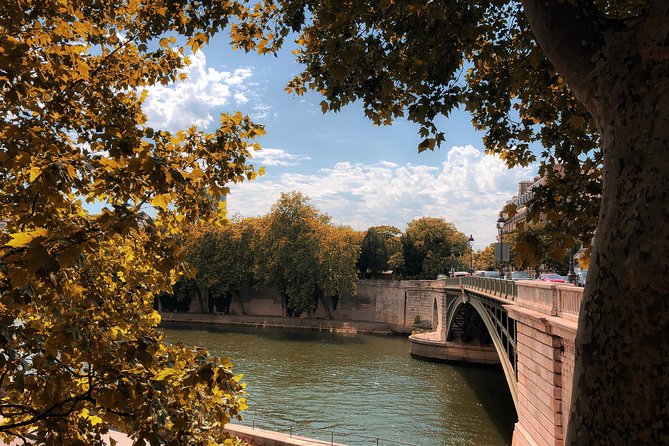 Historical Paris Walking Tour to Vibrant Food Market - Along the Seine from Pont au Change