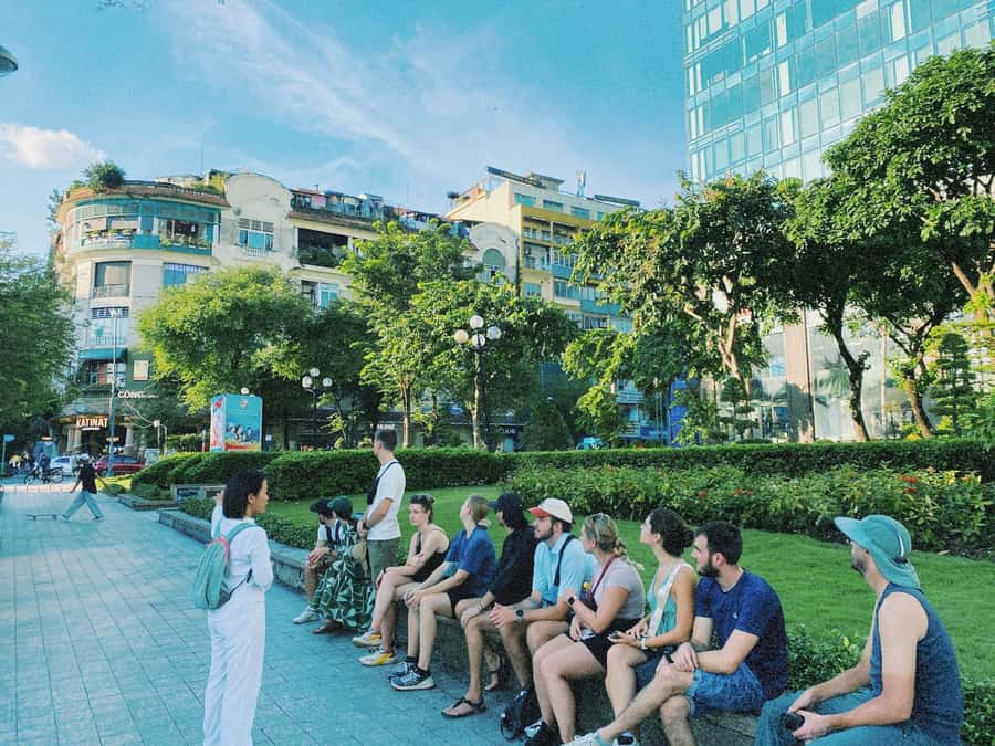 Ho Chi Minh City: Downtown Walking Tour with Local - Notre Dame Cathedral and a changing city