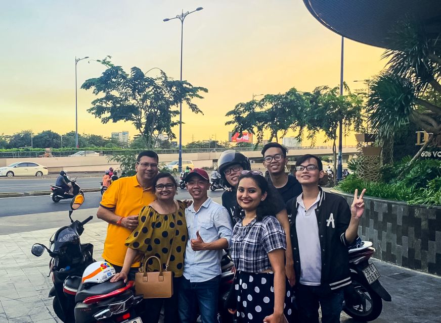 Ho Chi Minh City: Street Food and Sightseeing by Motorbike - The evening route is more about eating