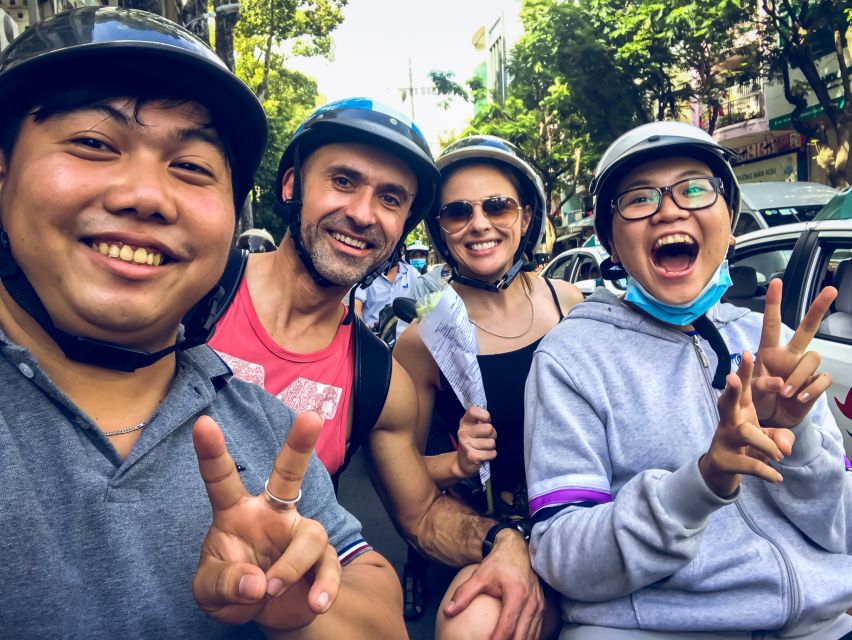 Ho Chi Minh City: Street Food and Sightseeing by Motorbike - What the food experience is really like