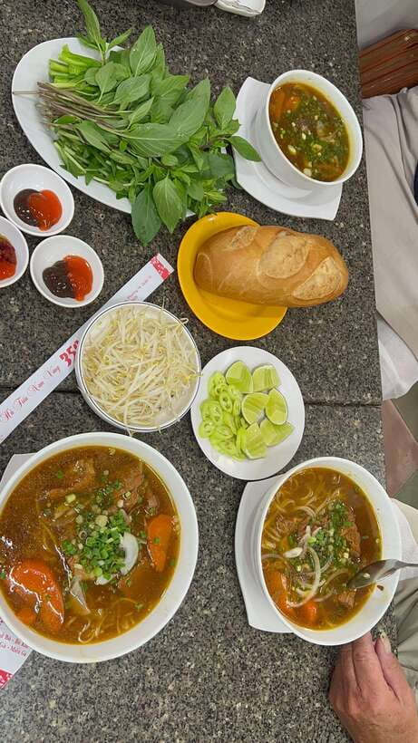 Ho Chi Minh City Street Food Private Tour By U.S.A Army Jeep - Markets and the everyday food scene