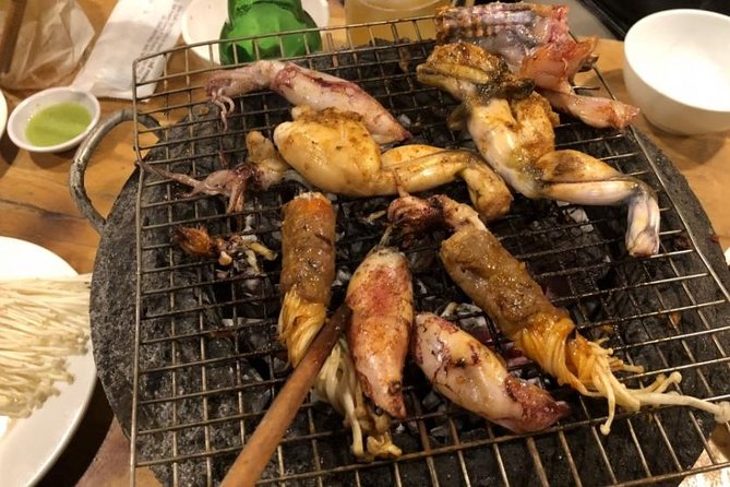 Ho Chi Minh City: Street Food Walking Tour with 12 Tastings - Why this four-hour food tour works