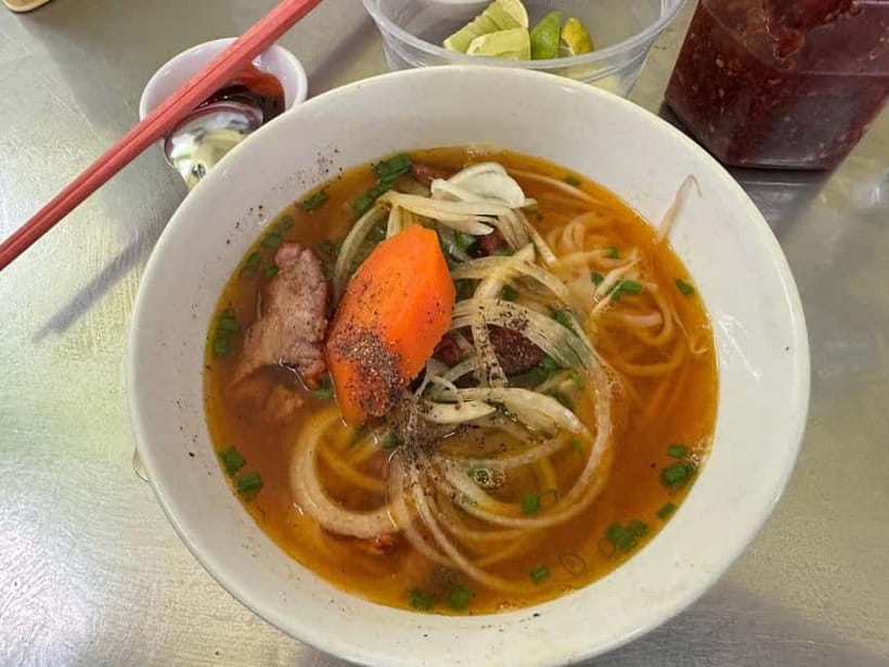 Ho Chi Minh City: Super Niche Walking Street Food Tour - Why this $28 food tour offers strong value