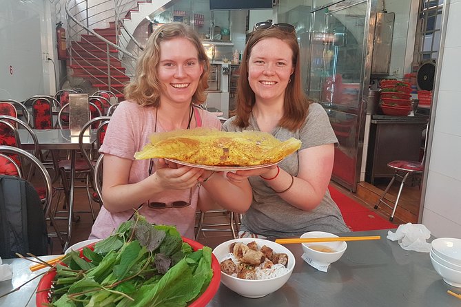Ho Chi Minh Private Half Day Street Food Tour with Local Students - Banh mi and the final stretch of the route