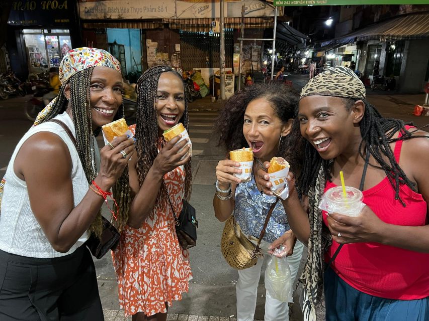 Ho Chi Minh: Street Food Experience in Saigon by Walking - Bún bò Huế brings the strongest flavor