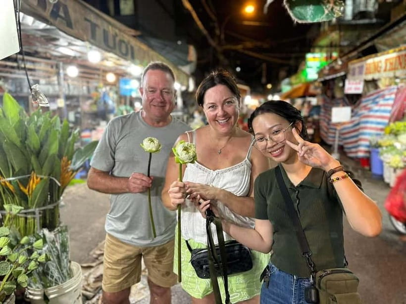 Ho Chi Minh: Street Food & Sightseeing Tour with Local Guide - What makes this Ho Chi Minh food tour worth considering