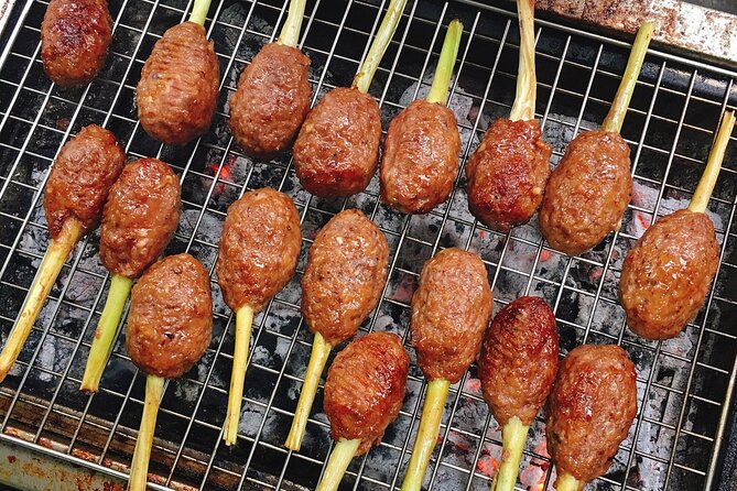 Ho Chi Minh Walking Street Food Tour (Safe & Fun) - Nguyen Thien Thuat apartment buildings and District 3