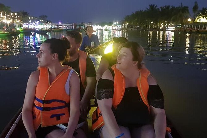 Hoi An Ancient City -Sampan Boat Ride- Night Market- Lanterns - Who will enjoy this tour most