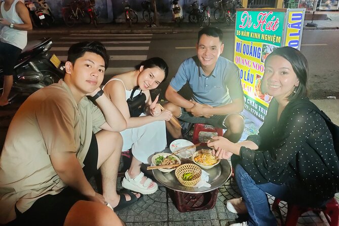 Hoi An street food tour - Banh mi and grilled pork keep the route familiar