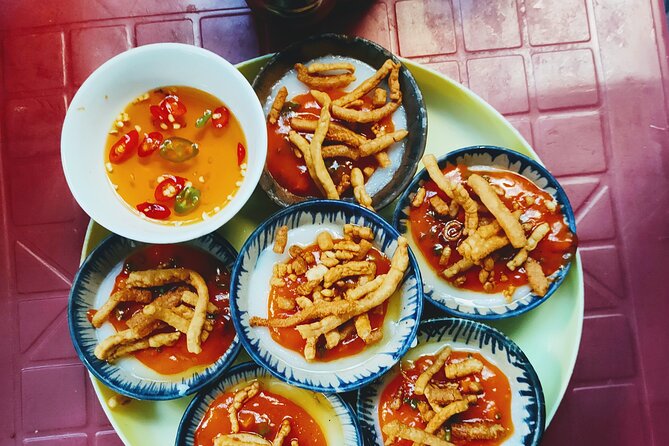 Hoi An Street Food Tour - Walking Hoi An through food