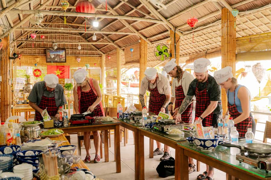 Hoi An: Unique Street Food Tour - Key Points Before You Book