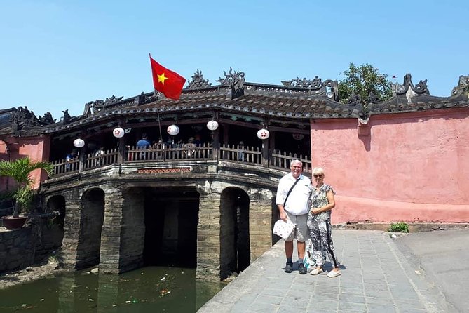 Hoi An Walking Tour with Night market, Colourful Lanterns,Boat Ride(PrivateTour) - How private guiding affects the experience