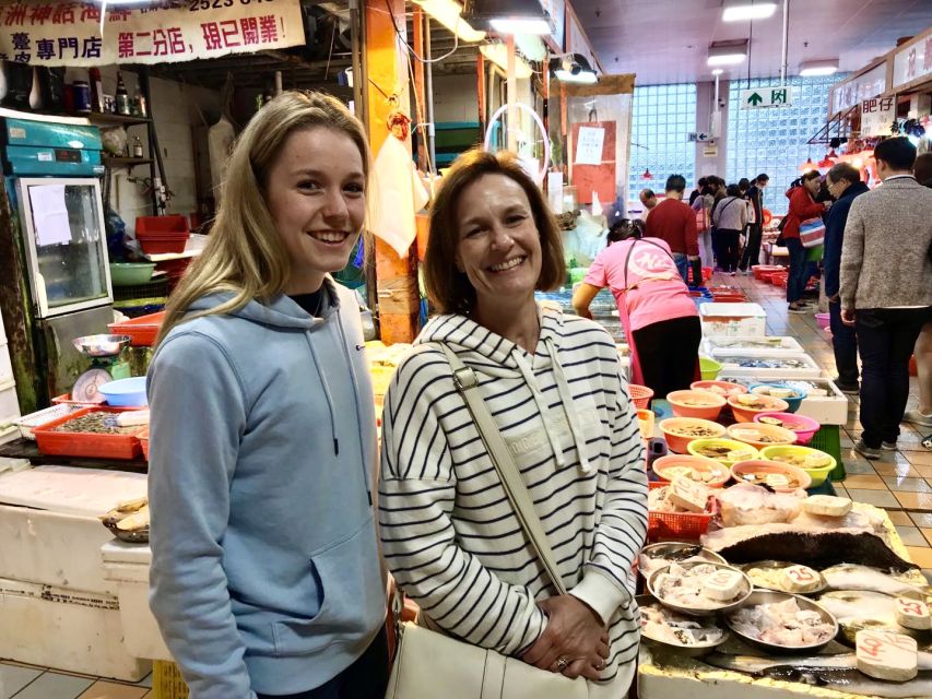 Hong Kong: Private Street Food Tour with a Local Insider - What the $206 price really buys you