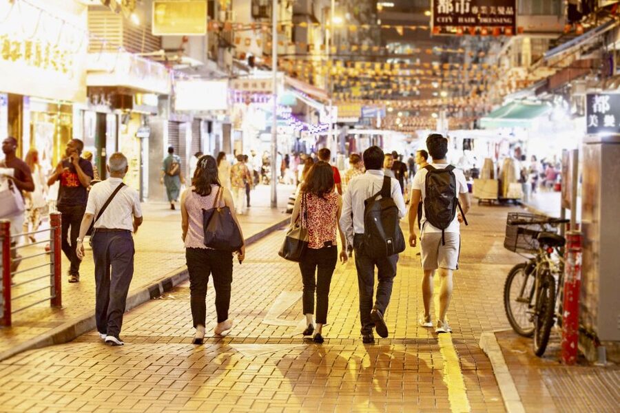 Hong Kong: Private Street Food Tour with a Local Insider - A private host can make or break the experience