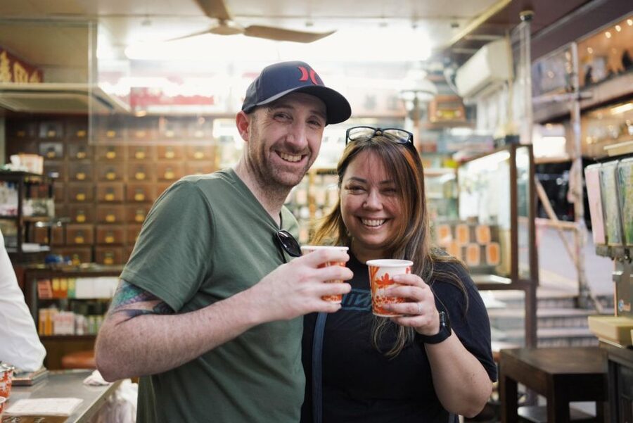 Hong Kong: Street Food Tour with Locals - Dim Sum and Wonton - Wonton noodles and the craft behind the bowl