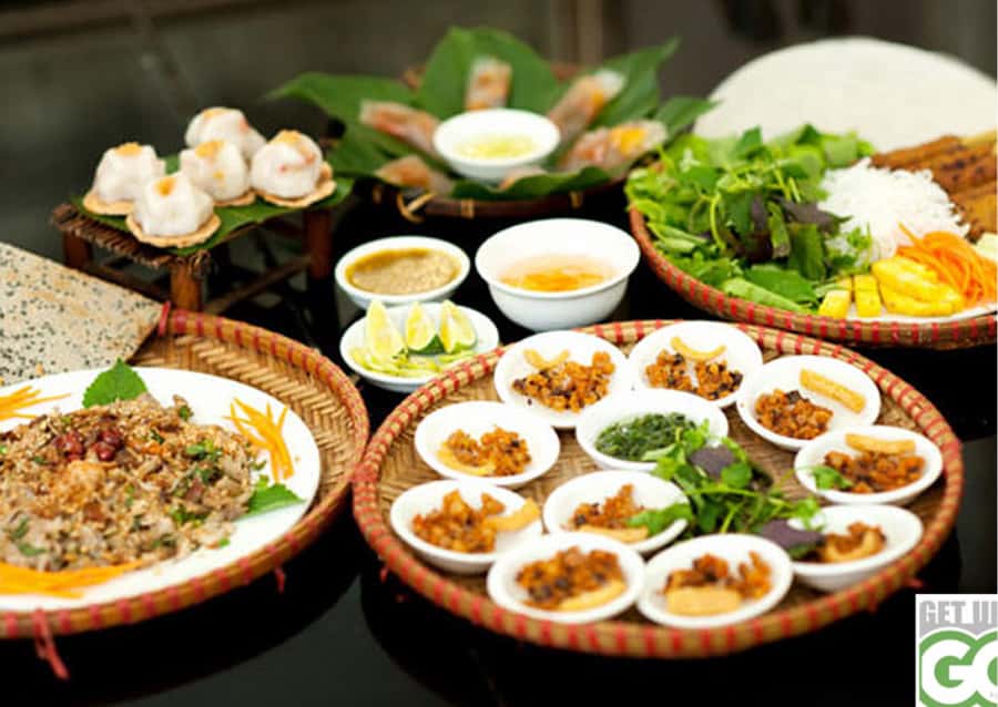 Hue Street Food Walking Tour with Local Dishes - Why Hue Food Deserves Its Own Walking Tour