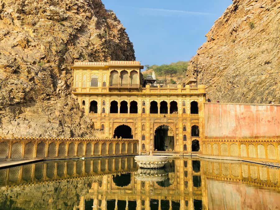 Jaipur: Private Full Day City Tour With Street Food - A $14 tuk tuk day with a lot packed in