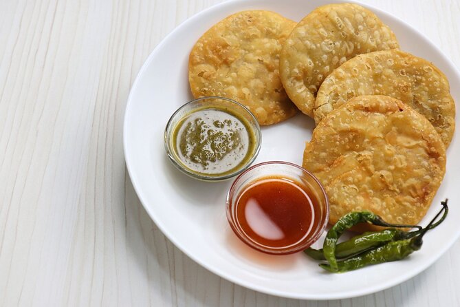 Jaisalmer Street Food Crawl Guided Local Food Tasting Tour - Mirchi vadas for visitors who like heat