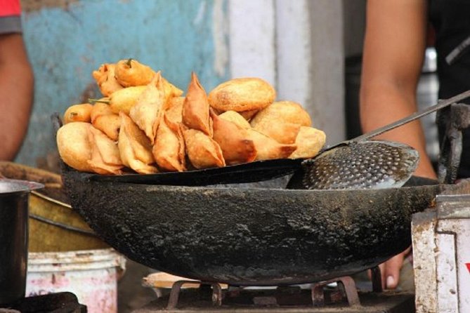 Jaisalmer Street Food Crawl Guided Local Food Tasting Tour - Jaisalmer sweets and the city’s sweet tooth